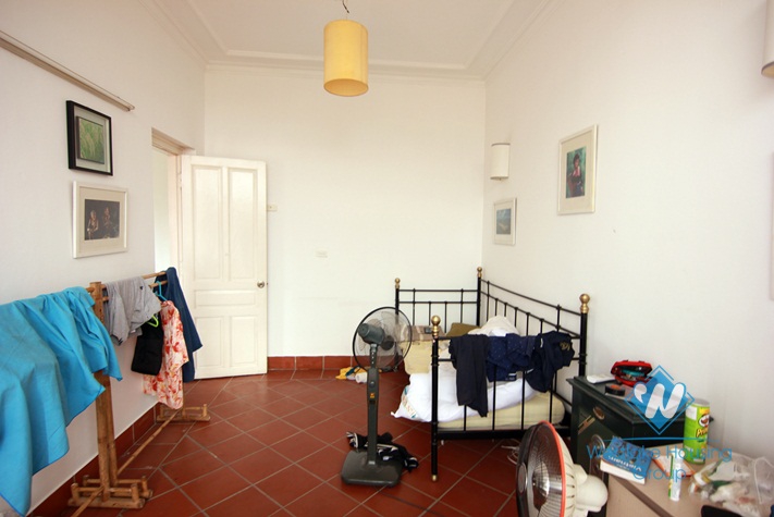 Classic apartment with 2 bedrooms for rent in Tay Ho,Ha Noi